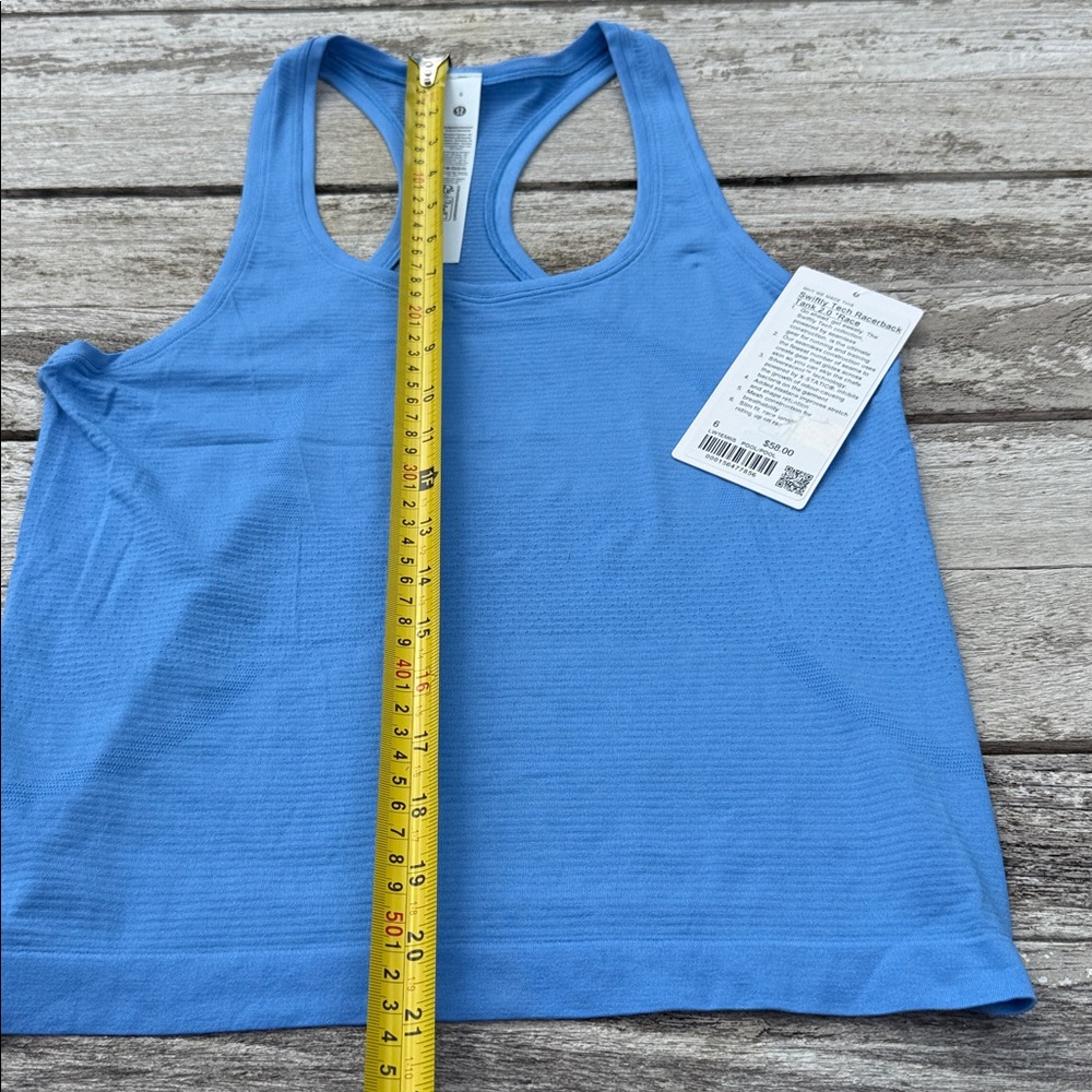 Lululemon Swiftly Tech Racerback Tank Top 
Pool Party blue size 6 NWT - Picture 4 of 7
